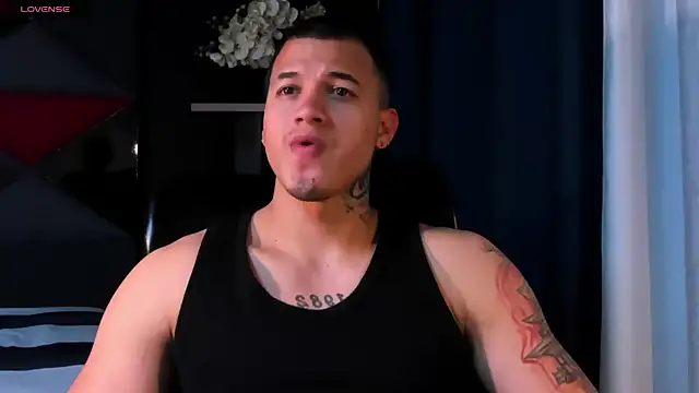 rocoo santos online show from 10/18/25, 12:57