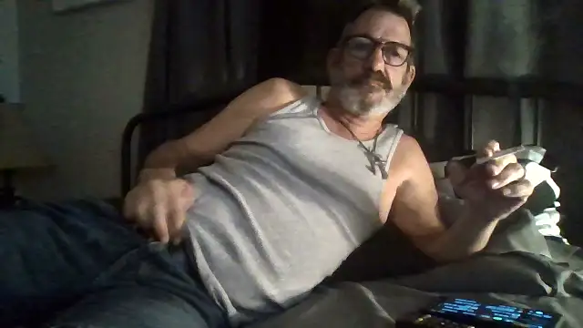 FoxnMouse online show from 09/29/25, 05:23