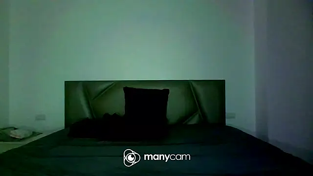 Snapshot of MARRIED-MAN-FETISH chatting on 05/13/26, 11:22 MARRIED-MAN-FETISH online show from 05/13/26, 11:22