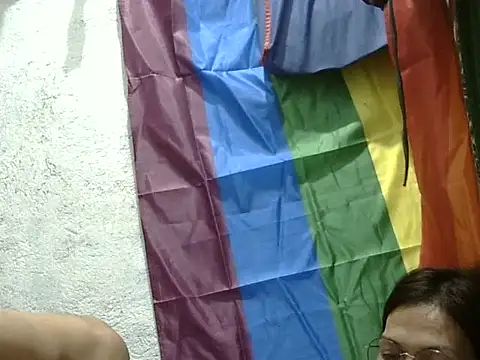 Snapshot of juicycum069 chatting on 11/07/25, 11:43 juicycum069 online show from 11/07/25, 11:43