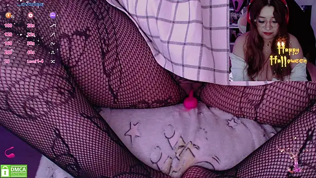 Pink girl0n online show from 10/20/25, 10:10