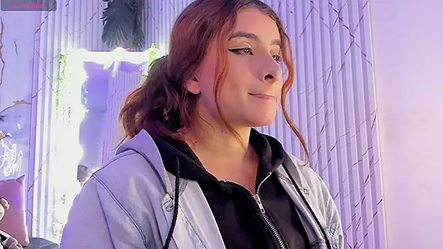 Naomy tay1 online show from 04/15/26, 04:30