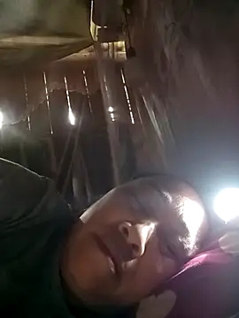 Snapshot of Mamapm20 chatting on 09/10/25, 06:57 Mamapm20 online show from 09/10/25, 06:57