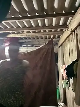 Snapshot of Mamapm20 chatting on 09/14/25, 11:42 Mamapm20 online show from 09/14/25, 11:42