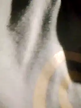 Snapshot of Mamapm20 chatting on 10/02/25, 11:17 Mamapm20 online show from 10/02/25, 11:17