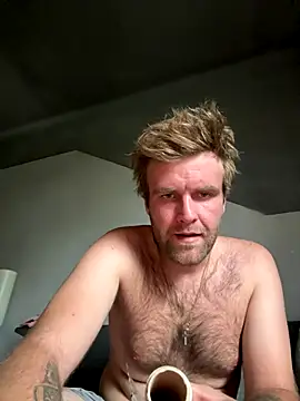 Snapshot of jarda94cz chatting on 09/26/25, 12:20 jarda94cz online show from 09/26/25, 12:20