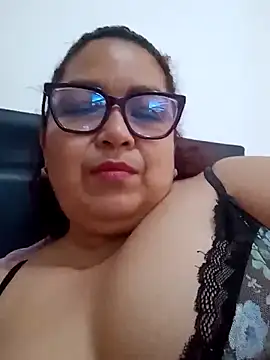 ladytropical1 online show from 02/09/26, 09:52