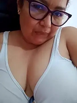 ladytropical1 online show from 03/02/26, 02:35