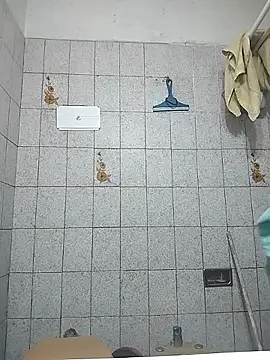 Auroraluna - online show from 12/19/25, 01:23