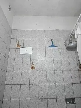 Auroraluna - online show from 12/21/25, 11:23