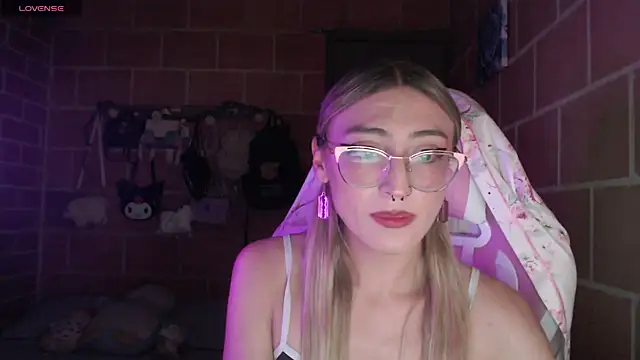 Andrea camilaaa online show from 05/29/26, 03:04