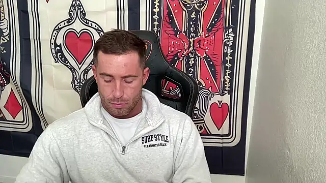 brettmycles28 online show from 12/02/25, 04:24