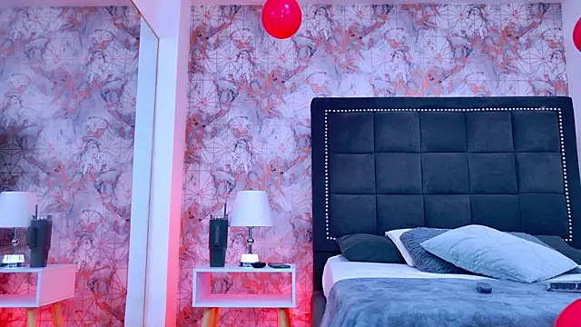 Angelique Angell online show from 02/17/26, 08:04