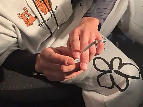 Snapshot of CAMEL1913 chatting on 11/07/25, 05:57 CAMEL1913 online show from 11/07/25, 05:57