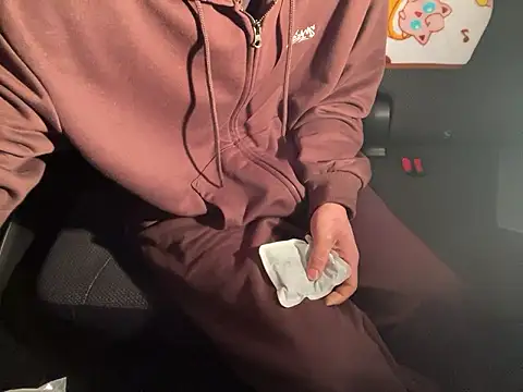 CAMEL1913 online show from 12/19/25, 05:53