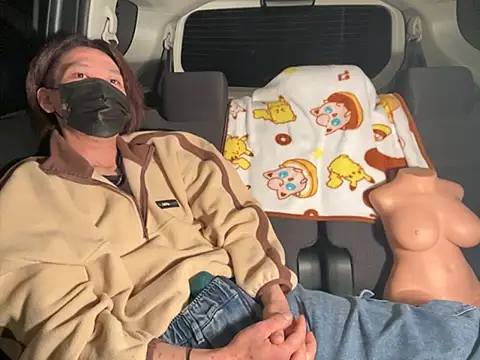 CAMEL1913 online show from 04/18/26, 05:17