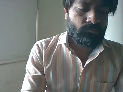 Snapshot of autophile-indian chatting on 09/10/25, 06:46 autophile-indian online show from 09/10/25, 06:46