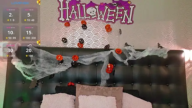 Sharonevanss  online show from 10/20/25, 08:31