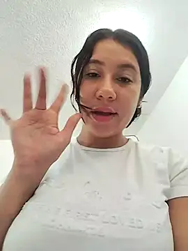 Snapshot of RubyCortez chatting on 09/11/25, 02:28 RubyCortez online show from 09/11/25, 02:28