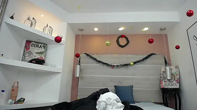 AlexandraCambell online show from 12/19/25, 11:39