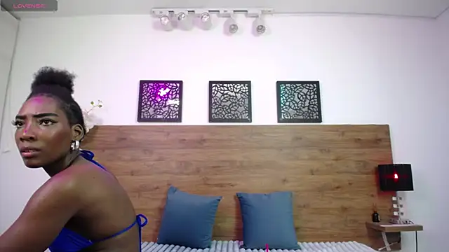 AlexandraCambell online show from 02/13/26, 08:32