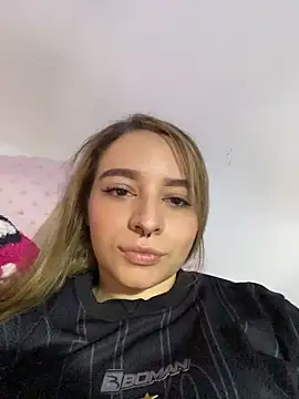 karla-thomsom10 online show from 02/27/26, 07:47