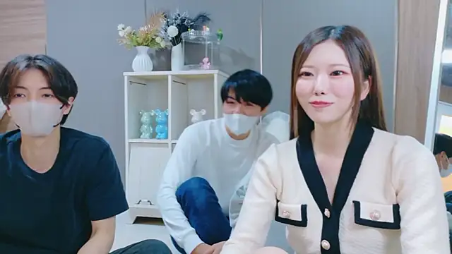 Reto-sama online show from 11/03/25, 06:36