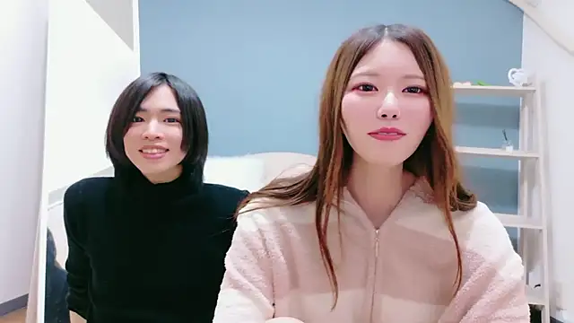 Reto-sama online show from 12/02/25, 01:39