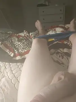 Lavoieya online show from 11/12/25, 01:28