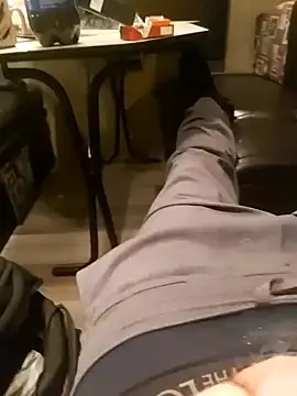 Lavoieya online show from 11/20/25, 01:28