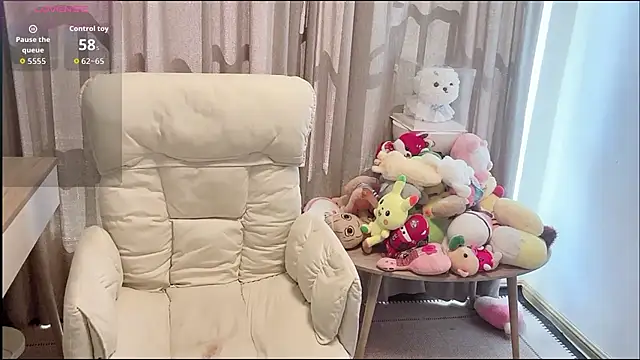 Y-fovik-ii online show from 10/06/25, 05:27