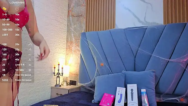 Snapshot of angel__red_ chatting on 10/17/25, 03:10 angel red online show from 10/17/25, 03:10