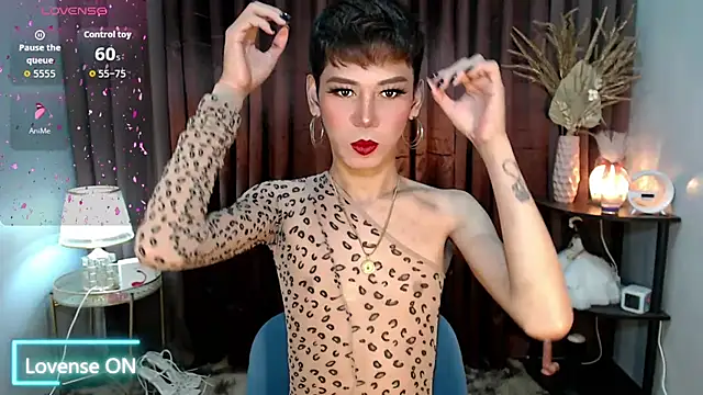 Snapshot of MissTransStella69 chatting on 09/11/25, 06:46 MissTransStella69 online show from 09/11/25, 06:46