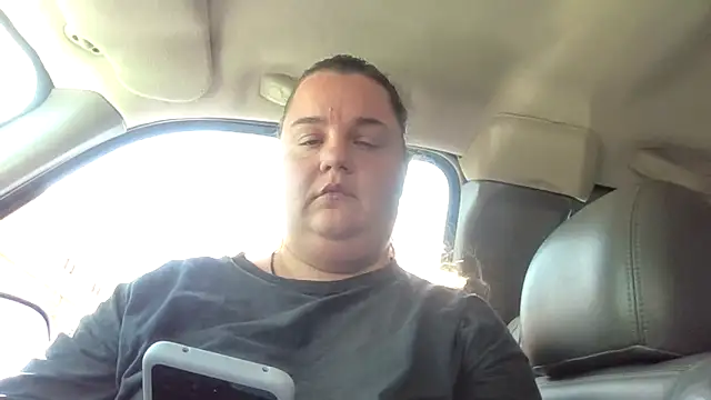 Snapshot of LittleBunny3 chatting on 09/08/25, 05:34 LittleBunny3 online show from 09/08/25, 05:34