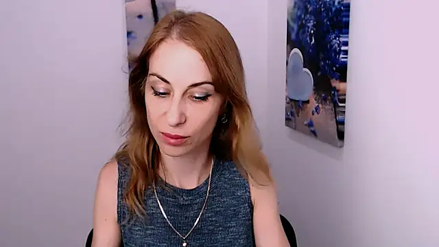 Snapshot of Create_your_own_sun chatting on 09/16/25, 01:01 Create your own sun online show from 09/16/25, 01:01