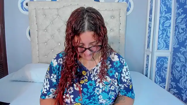 mishell lovely online show from 12/22/25, 01:19