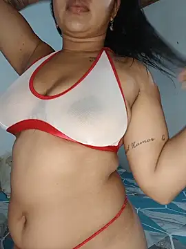 Snapshot of sofiaxxxxkl chatting on 06/11/26, 08:23 sofiaxxxxkl online show from 06/11/26, 08:23