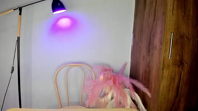 Snapshot of khate_smith chatting on 03/04/26, 03:29 khate smith online show from 03/04/26, 03:29