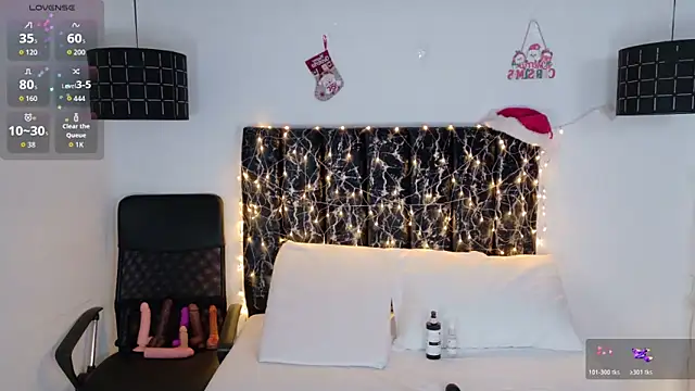 evvaa moon69 online show from 12/18/25, 12:22