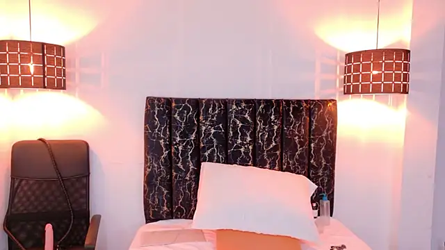 Snapshot of evvaa_moon69 chatting on 03/12/26, 12:55 evvaa moon69 online show from 03/12/26, 12:55