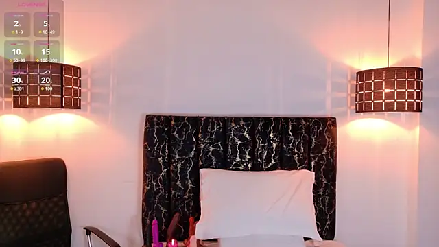 Snapshot of evvaa_moon69 chatting on 03/31/26, 12:27 evvaa moon69 online show from 03/31/26, 12:27