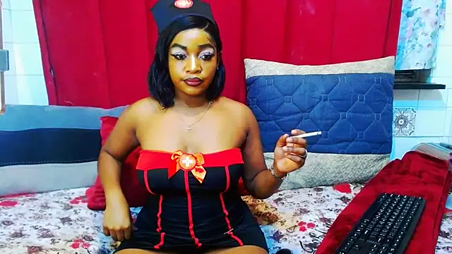 Snapshot of SultryCocoBabe chatting on 10/12/25, 05:12 SultryCocoBabe online show from 10/12/25, 05:12