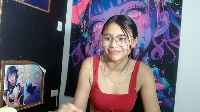 SofieLove 01 online show from 09/29/25, 09:03