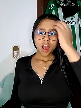 SofieLove 01 online show from 03/12/26, 09:10