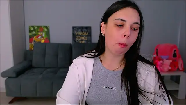 Snapshot of queenofthesense_ chatting on 11/11/25, 09:53 queenofthesense online show from 11/11/25, 09:53