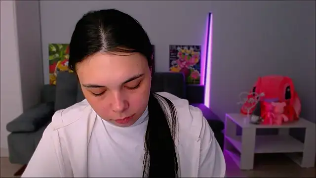 Snapshot of queenofthesense_ chatting on 11/14/25, 10:03 queenofthesense online show from 11/14/25, 10:03