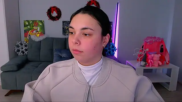 Snapshot of queenofthesense_ chatting on 12/04/25, 08:56 queenofthesense online show from 12/04/25, 08:56