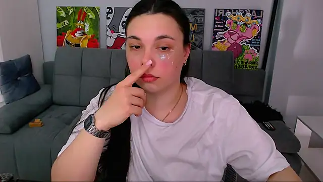 queenofthesense  online show from 03/15/26, 10:32
