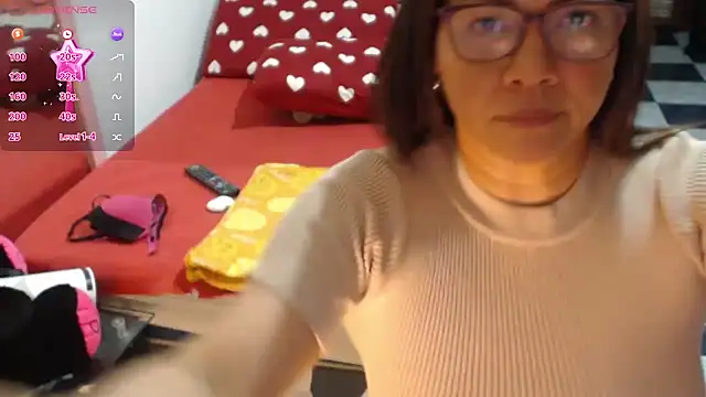 hiilarybrown online show from 02/25/26, 01:26