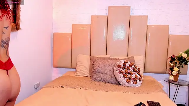 Snapshot of salem_rose chatting on 11/06/25, 08:21 salem rose online show from 11/06/25, 08:21